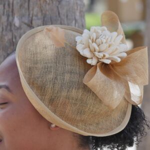 fascinator beige